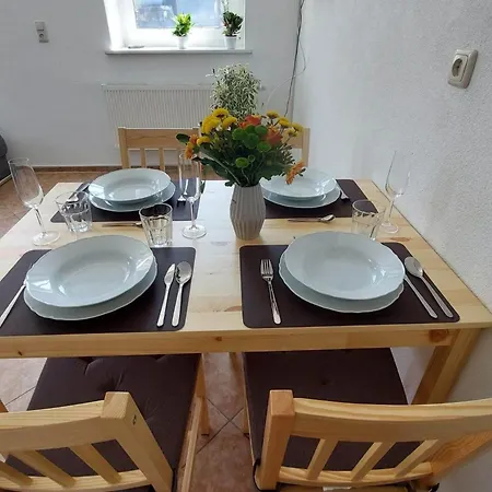 Apartment Am Hofladen Hellendorf - Saechsische Schweiz By Interhome *